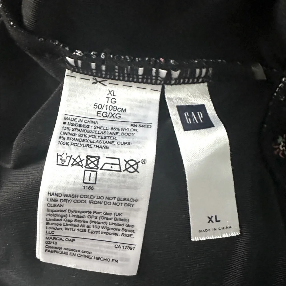 🖤 GAP - Patterned One-Piece Swimsuit - Size: XL - Picture 7 of 7